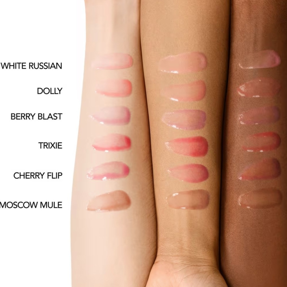 Buxom Peach Lip Gloss Plump - Picture 3 of 3